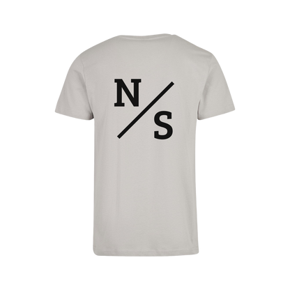 NS Slash T-shirt i Asphalt – rygg