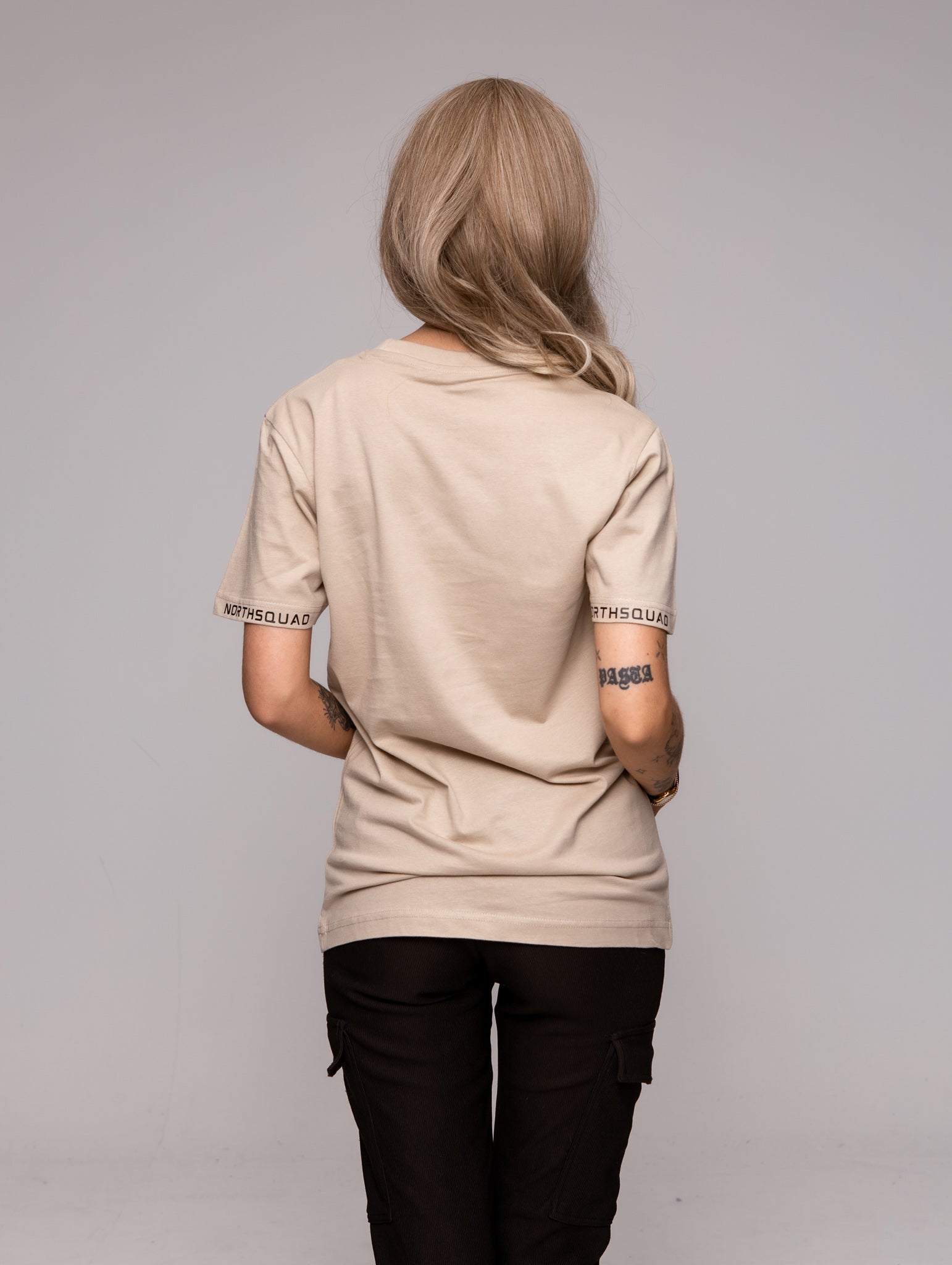 NS Invictus T-shirt - Sand - Northsquad